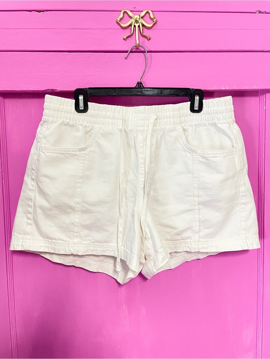 Universal Thread Pants - Universal Thread Cream Elastic-Waist Utility Shorts